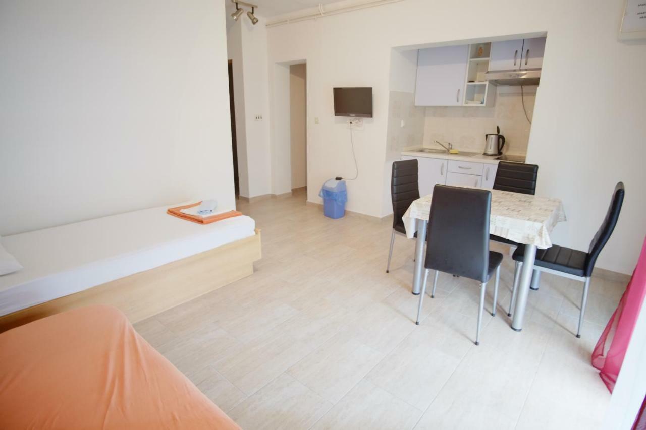 Apartment Gordana ดราเก ภายนอก รูปภาพ