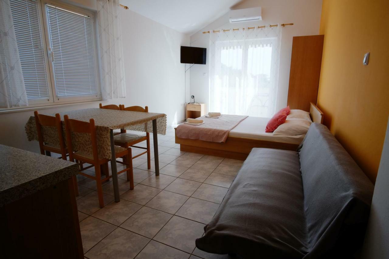 Apartment Gordana ดราเก ภายนอก รูปภาพ